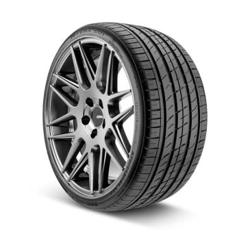 Roadstone N'Fera SU1