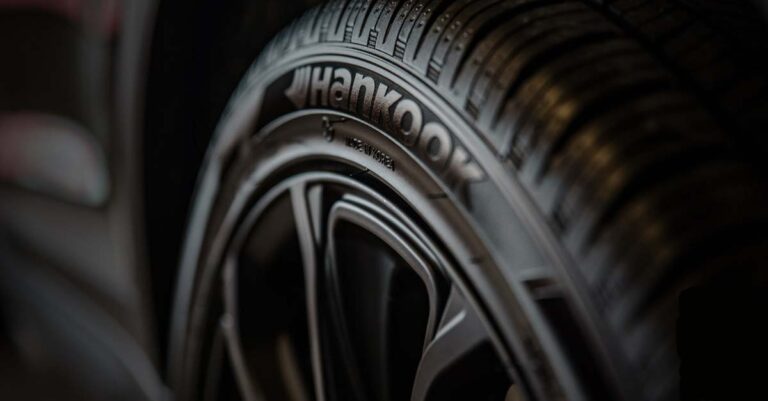 7 Warning Signs That Your Car Tyres Need Immediate Replacement